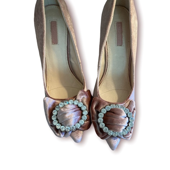 TOPSHOP Pink Velvet Jeweled Wedding Stiletto Heels w Bows & Rhinestones - Picture 9 of 16